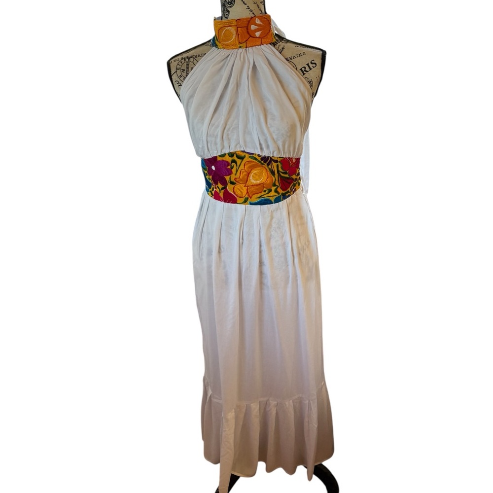 White dress, Mexican Embroidered Dress, embroidered Dress, Halter dress, Floral